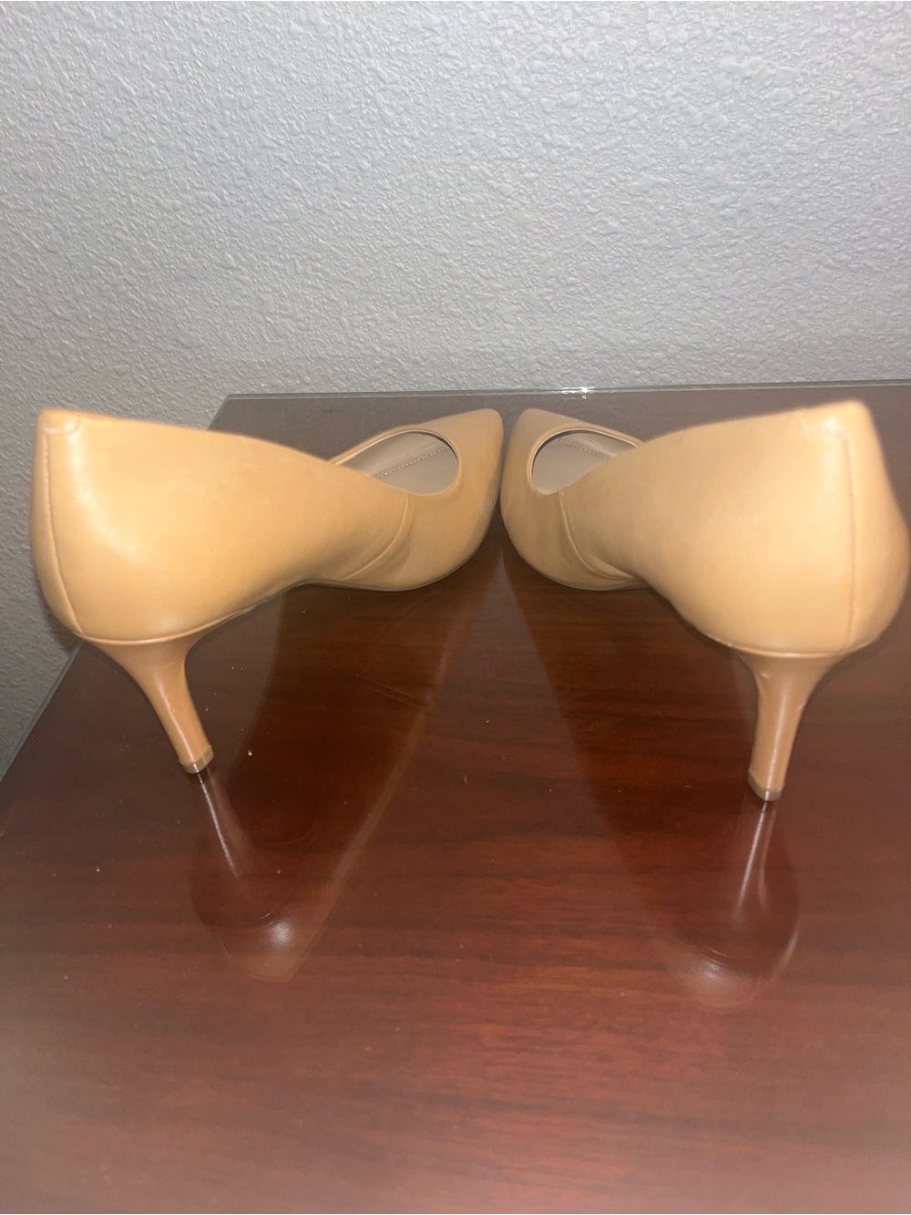 Alfani Women's Pointed Leather Pumps in Beige - Picture 2 of 3